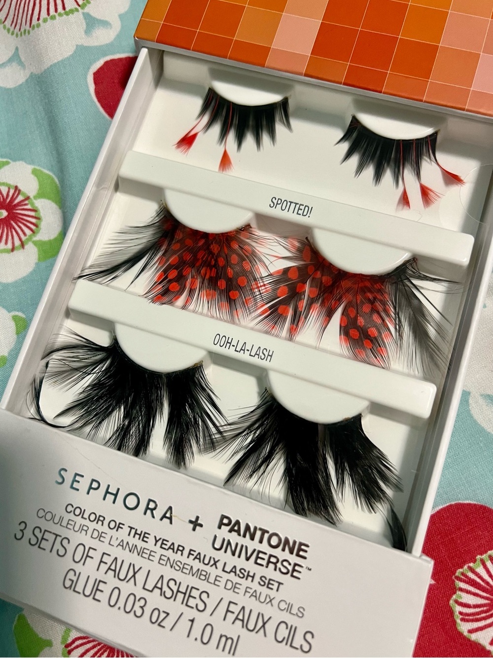 Feathery Faux Lashes set of 3 Sephora + Pantone Universe